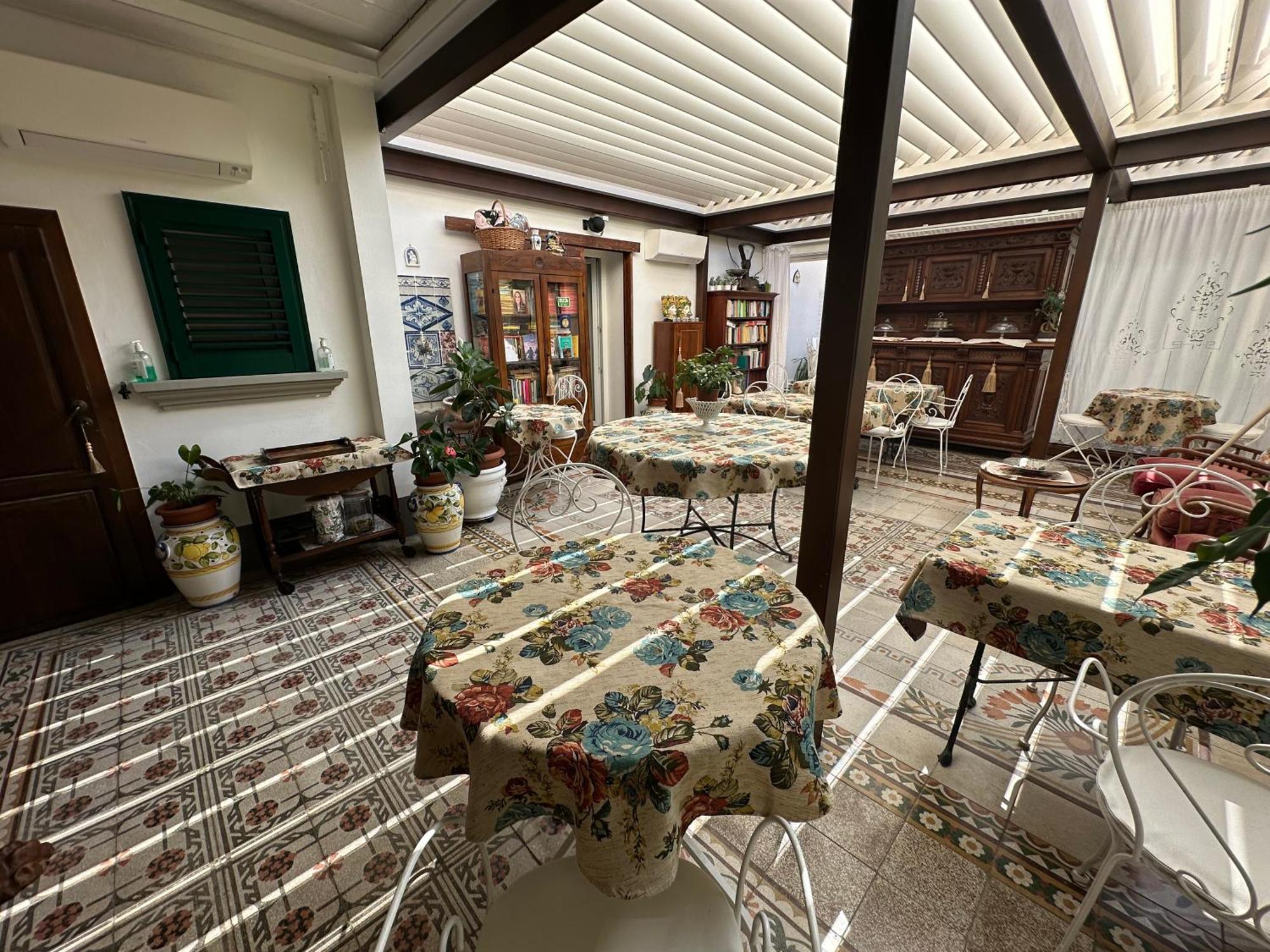 Domus Socolatae Residenza D'Epoca Charming B&B - Adults Only Follonica Eksteriør bilde